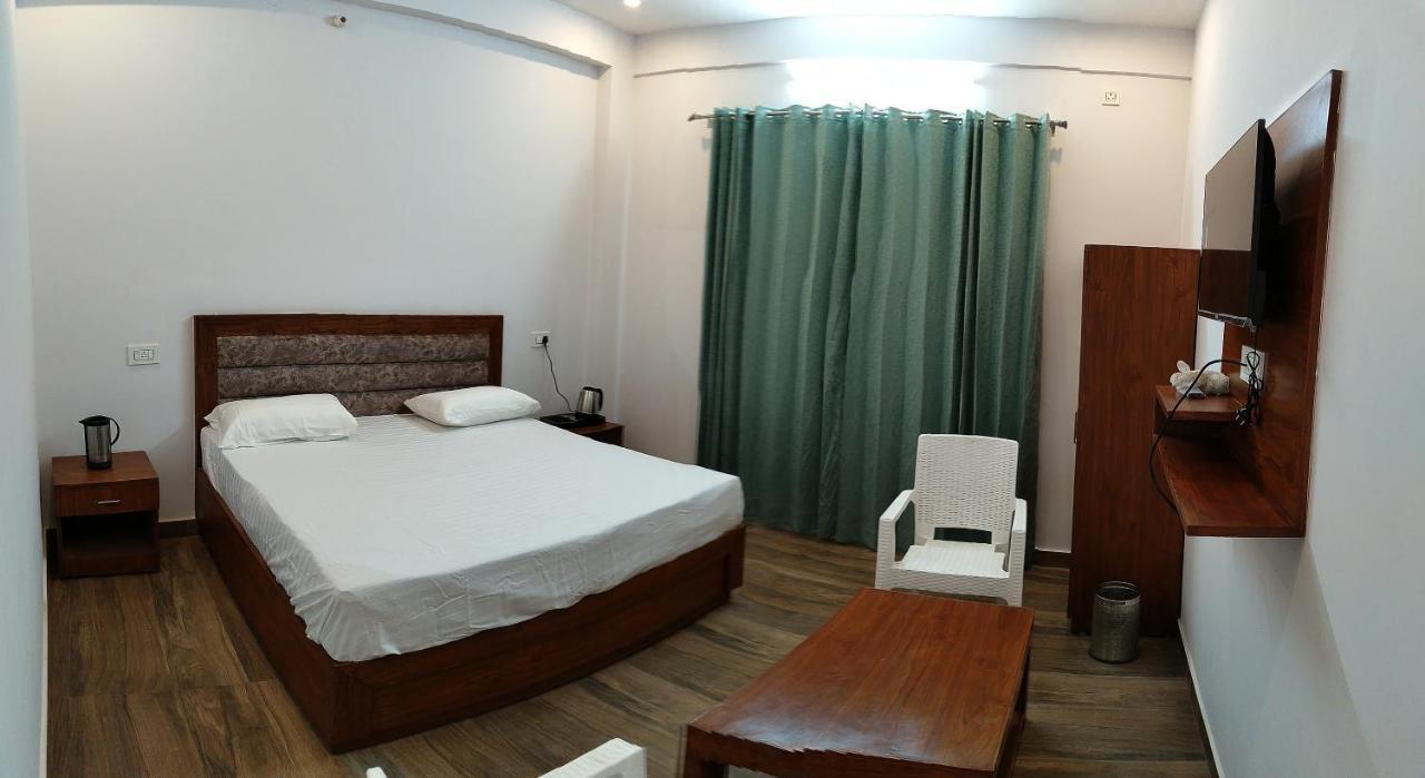 Hotel Anantam Residency Uttarkāshi Exterior foto