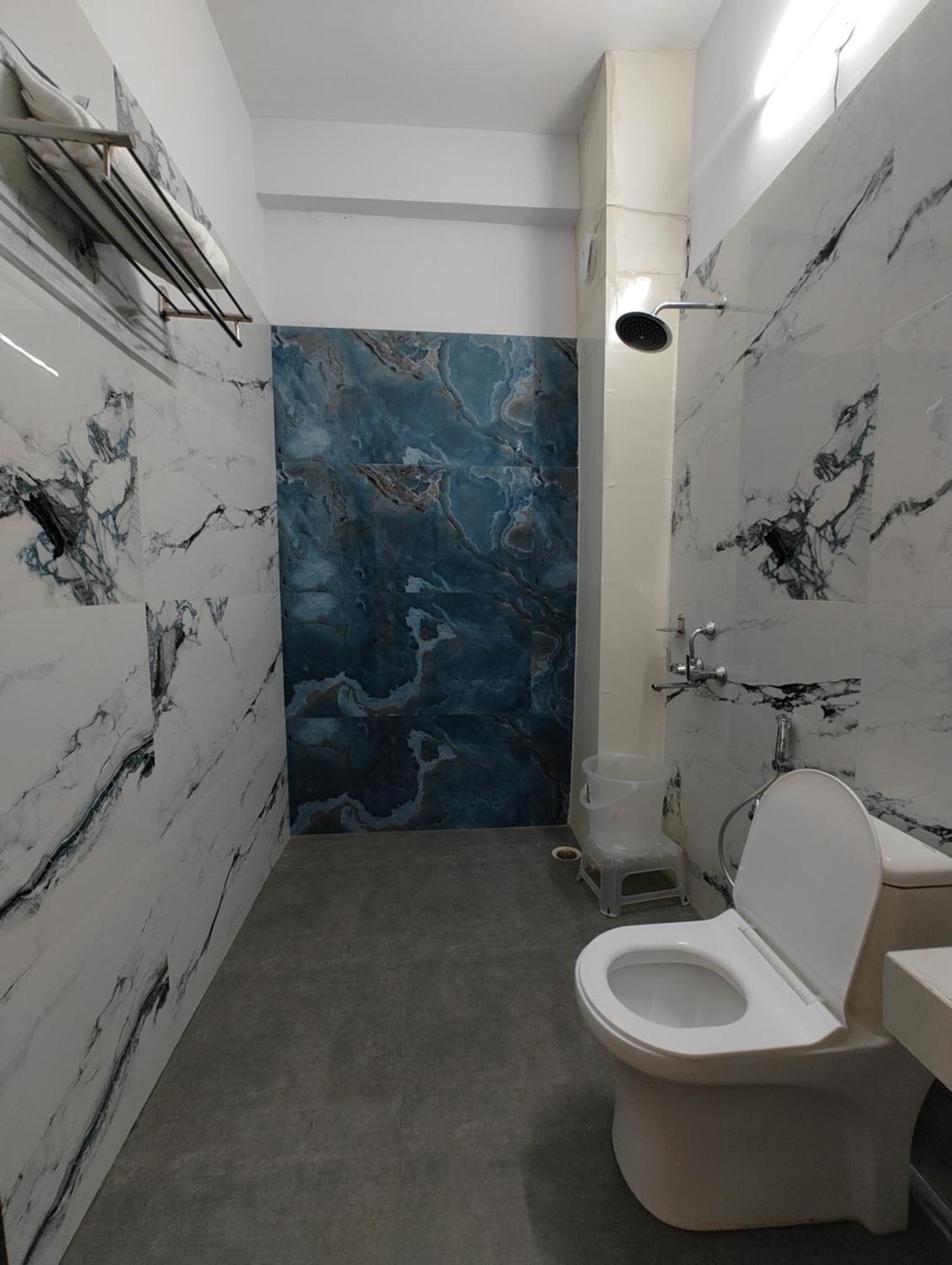 Hotel Anantam Residency Uttarkāshi Habitación foto